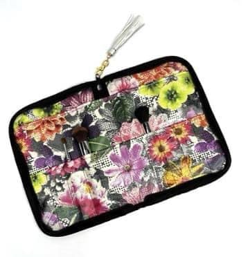 Bubble Gator Amethyst Makeup Junkie Brush Book