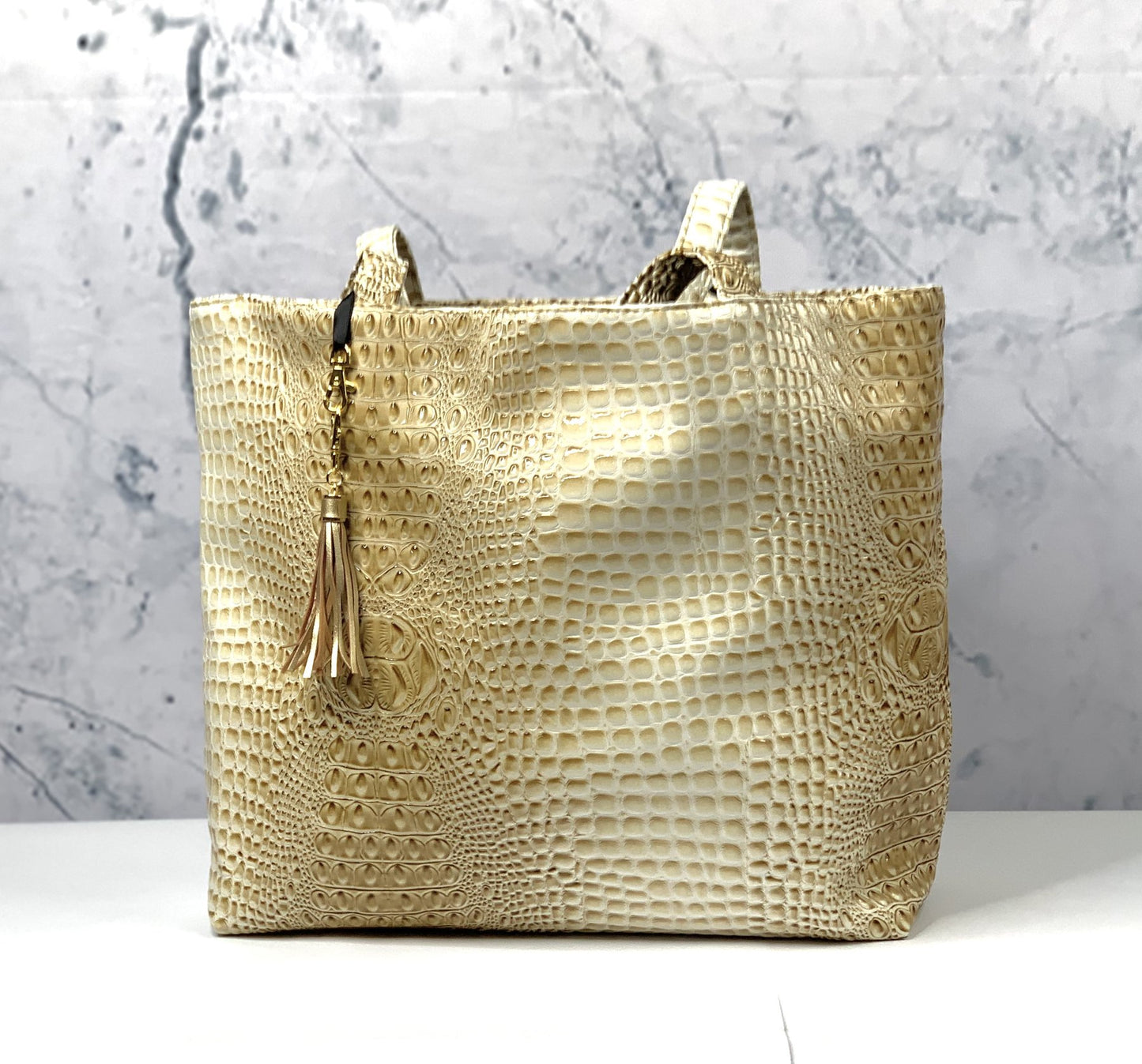 Gator Bubble Sand Makeup Junkie Daykeeper Tote