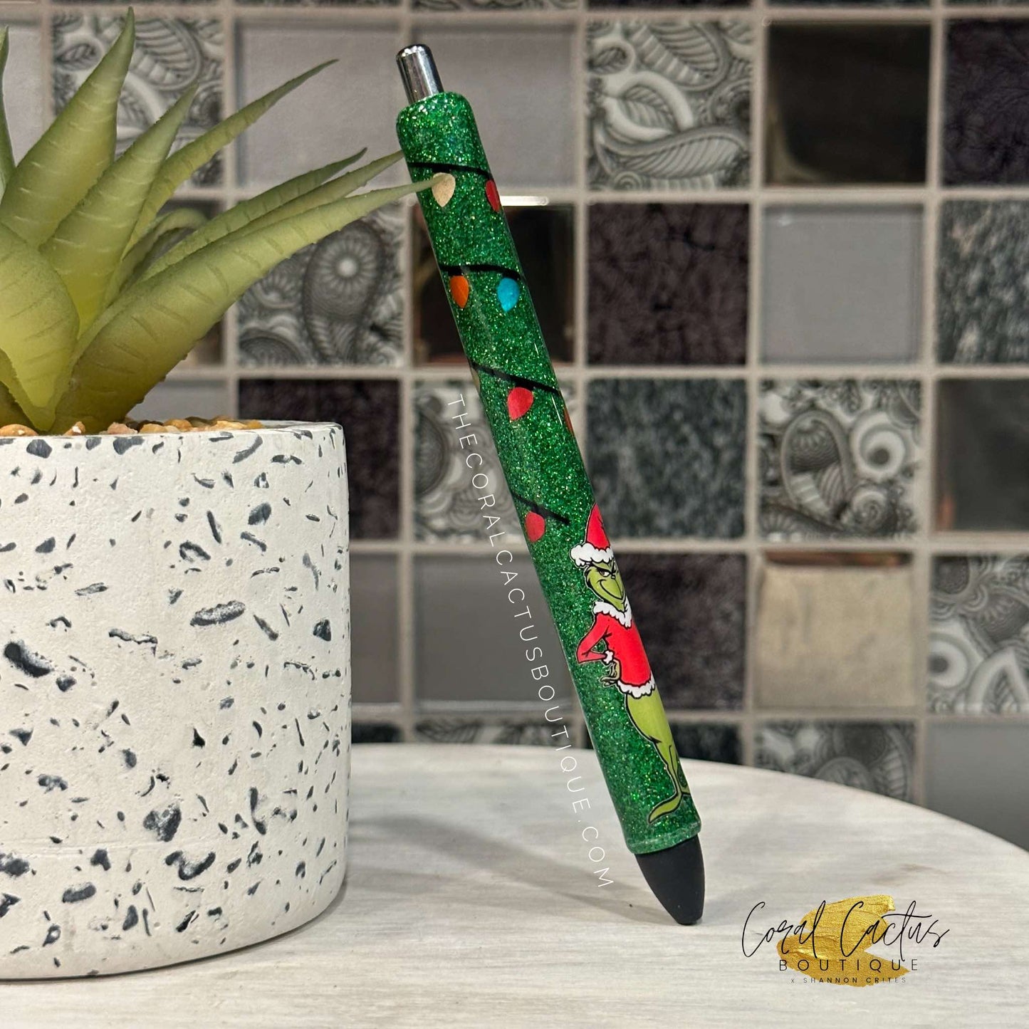 Custom Pen - Christmas Mr Mean with Lights