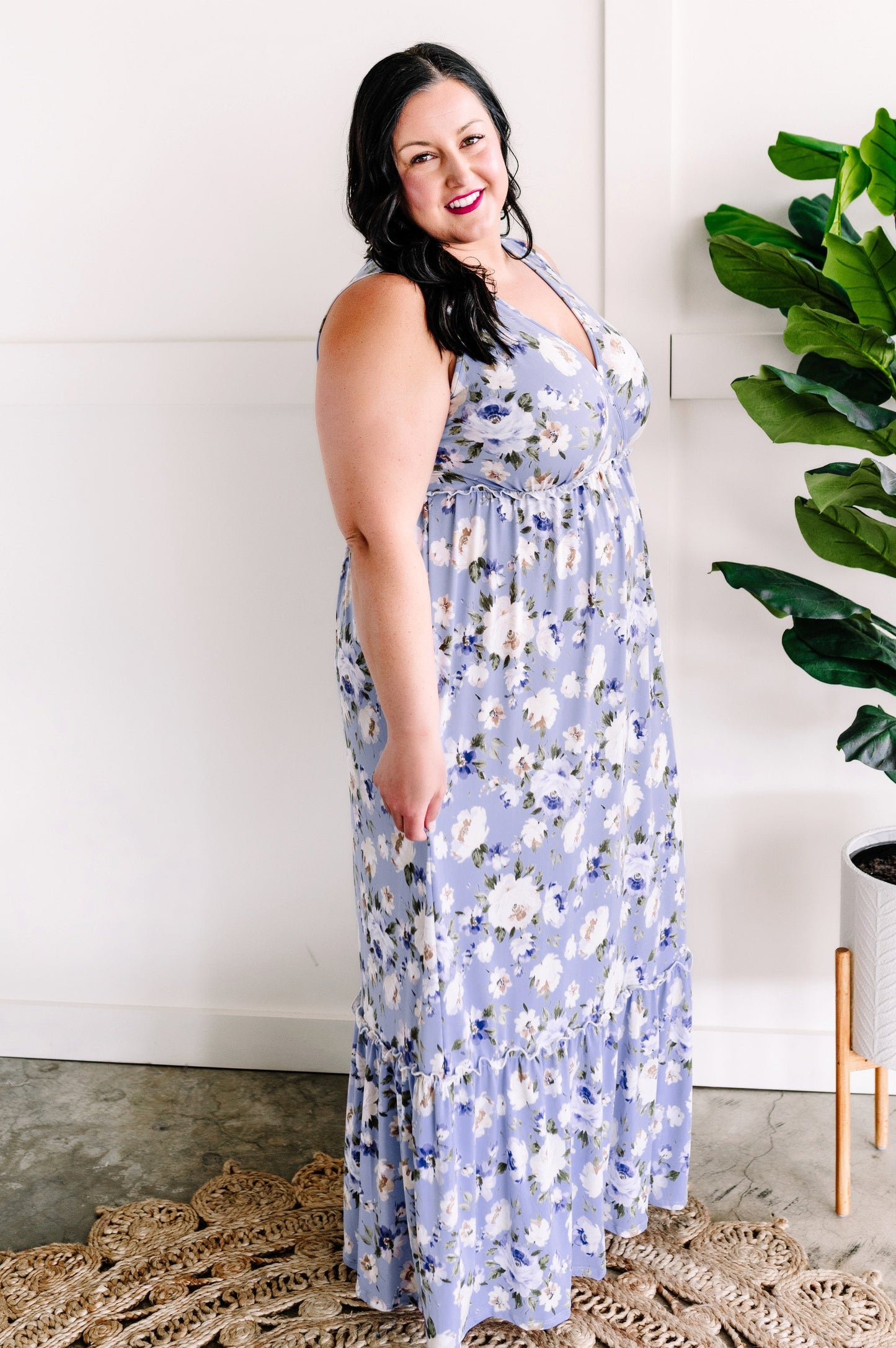Sleeveless Maxi Dress In Blue Wildflower