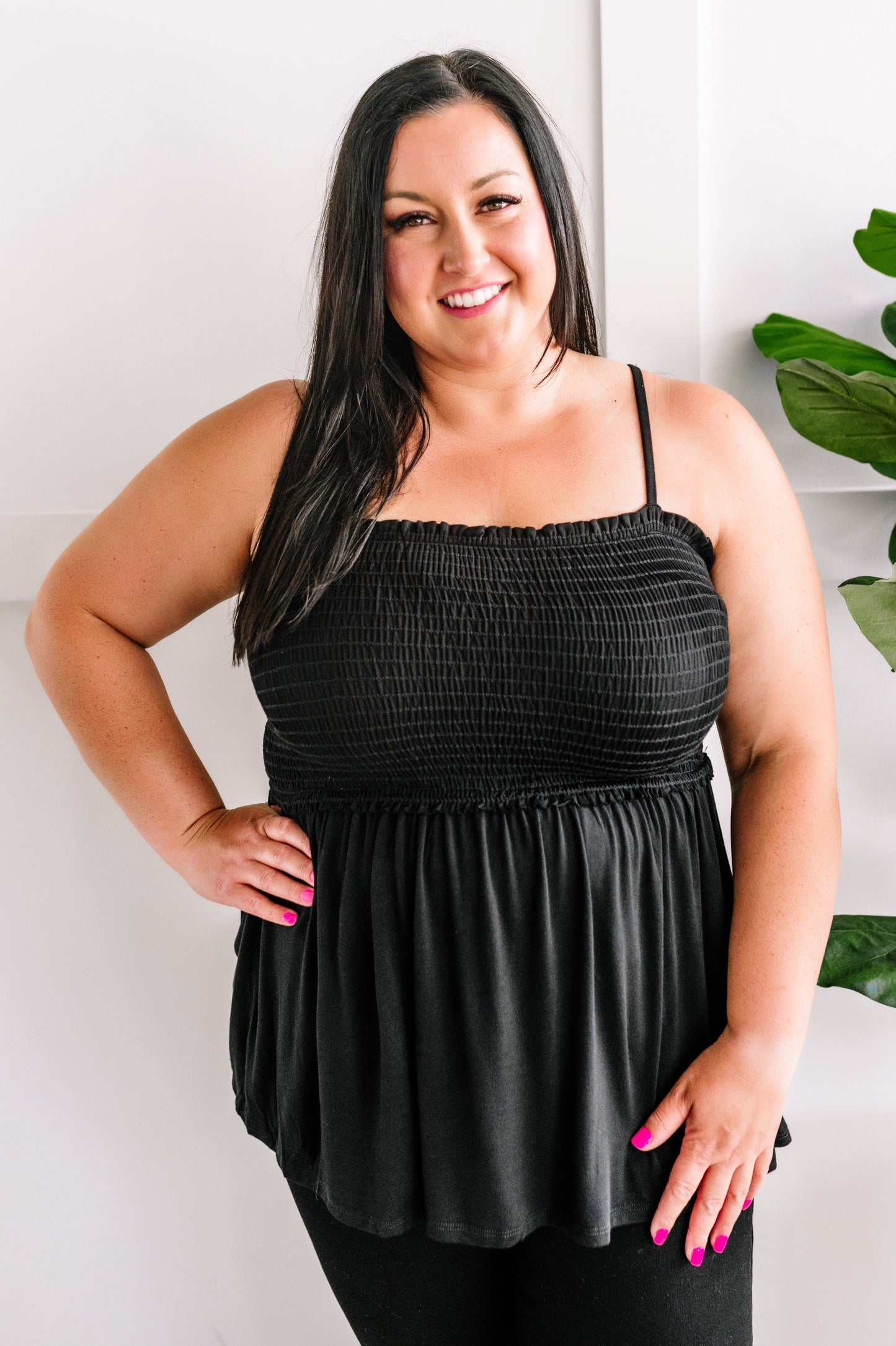 Sleeveless Smocked Top In Black