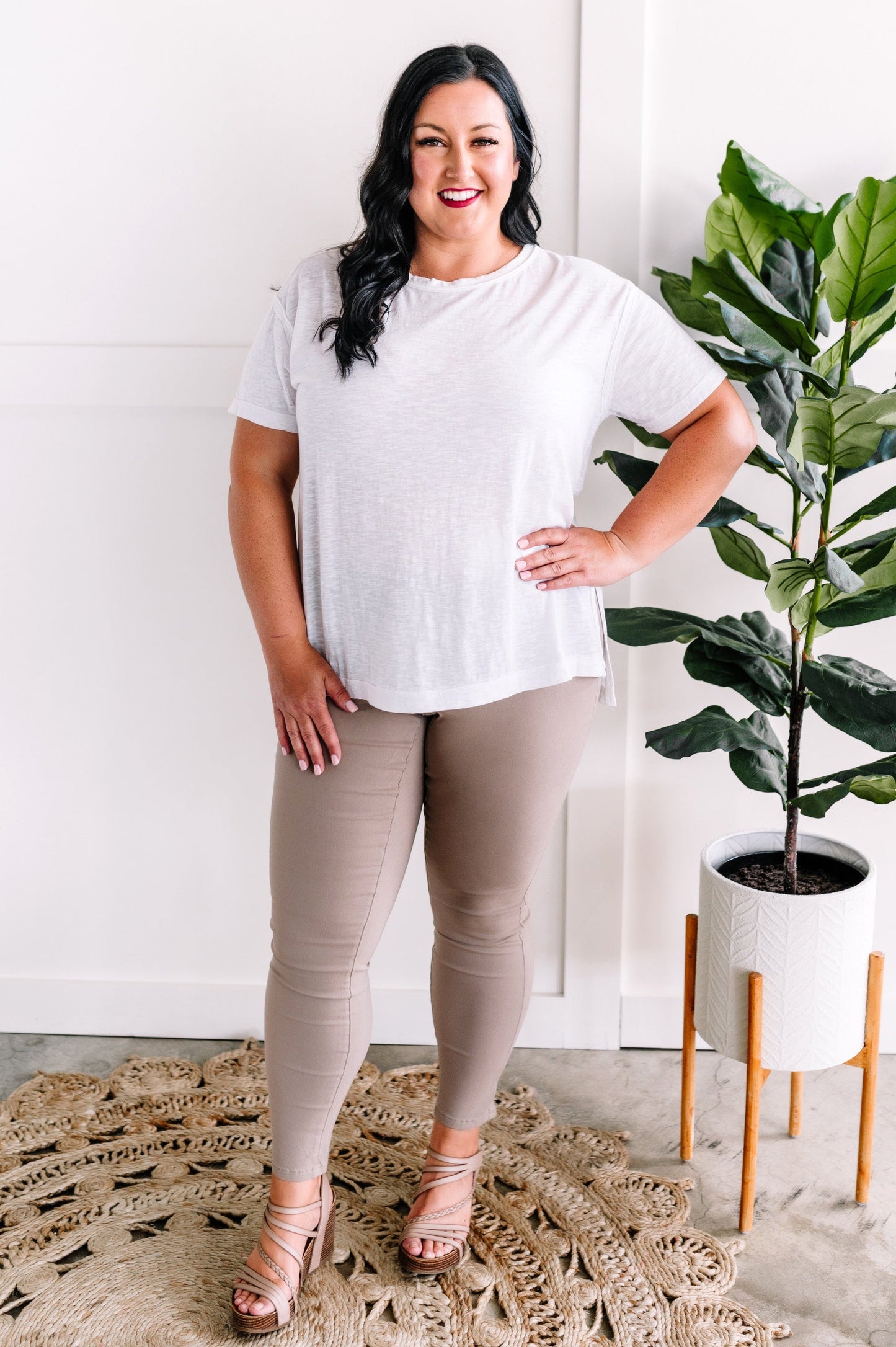 Side Slit Detail Tee In Fresh Ivory
