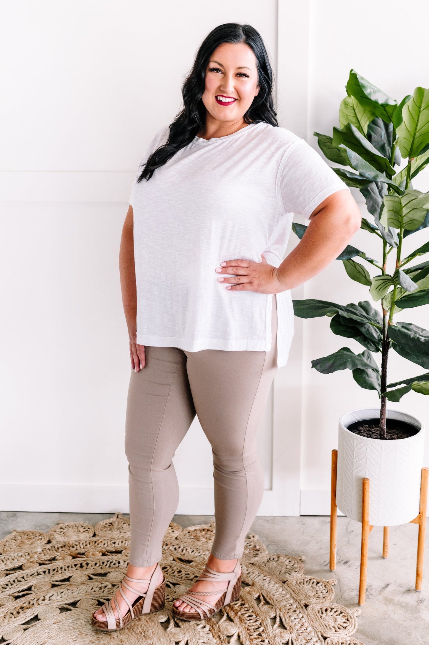 Side Slit Detail Tee In Fresh Ivory