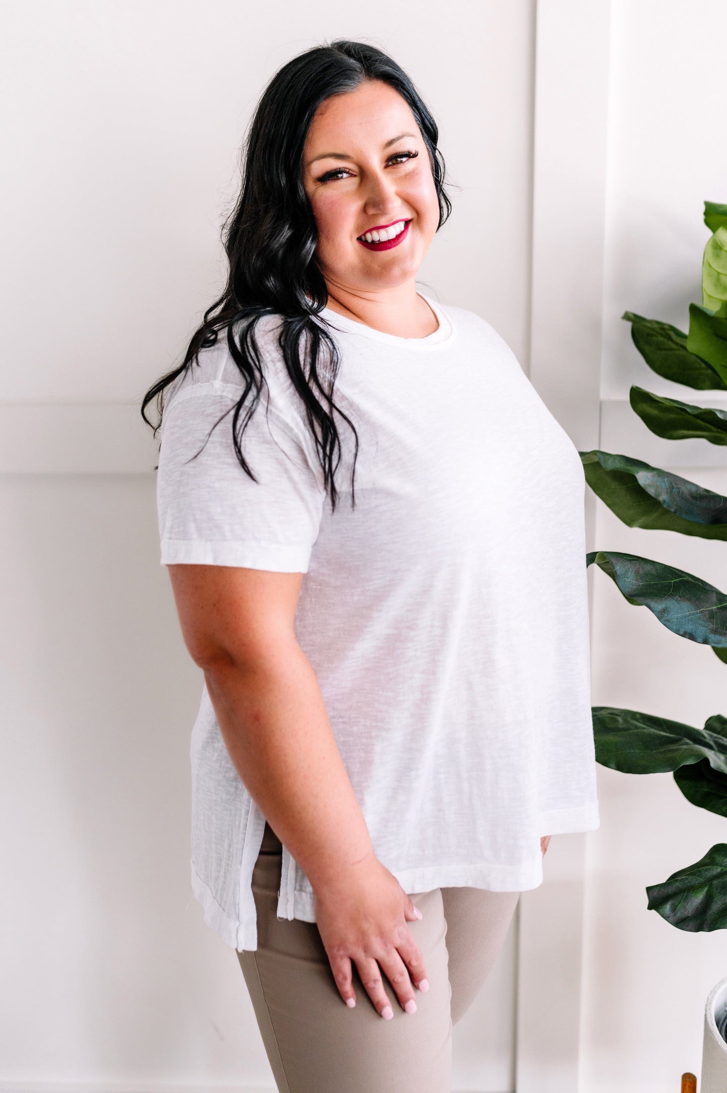 Side Slit Detail Tee In Fresh Ivory