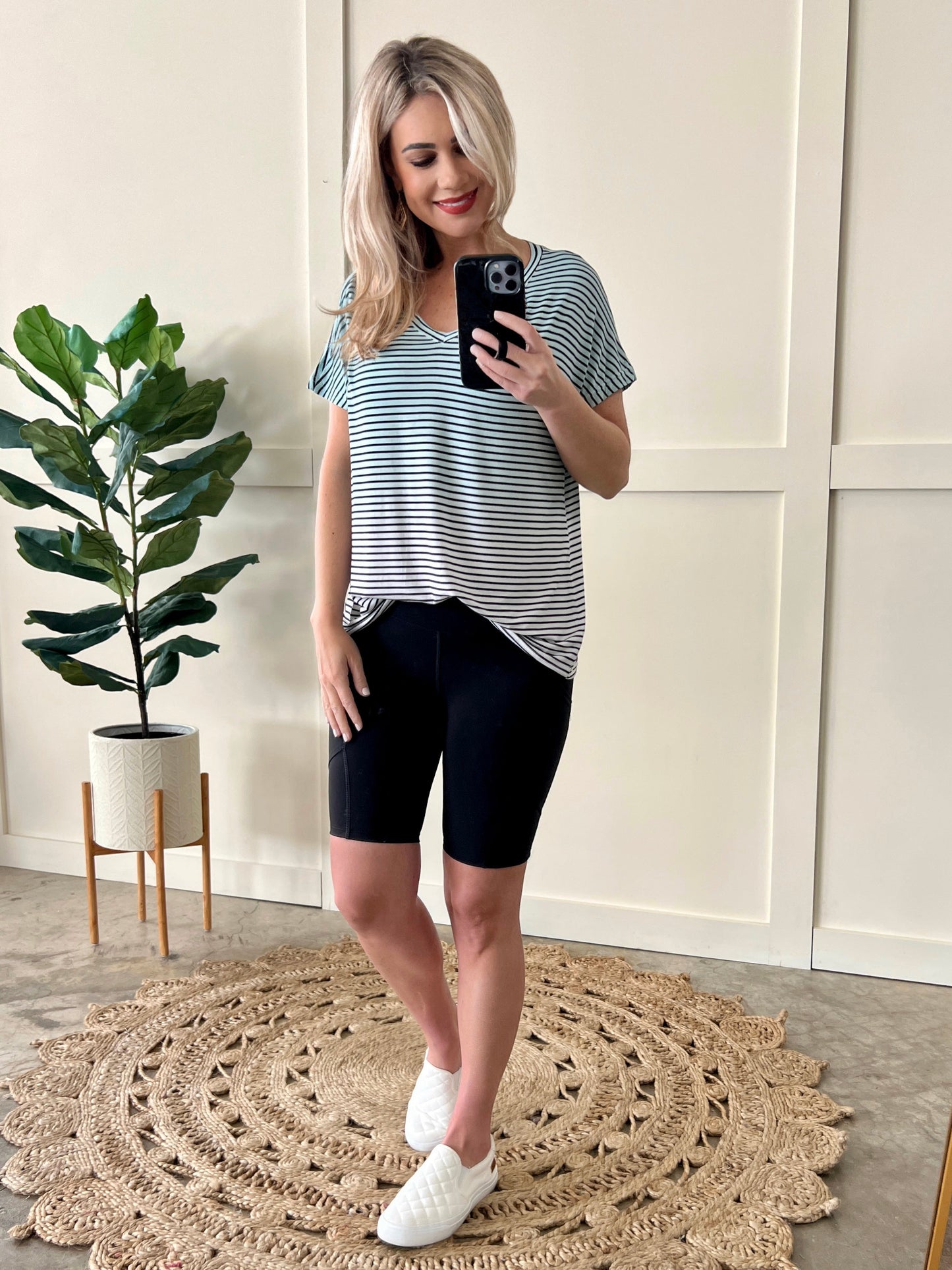 Pull The Shades Tee In Soft Tranquility