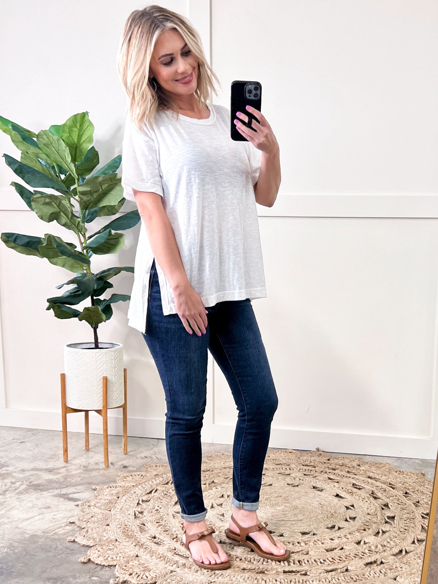 Side Slit Detail Tee In Fresh Ivory