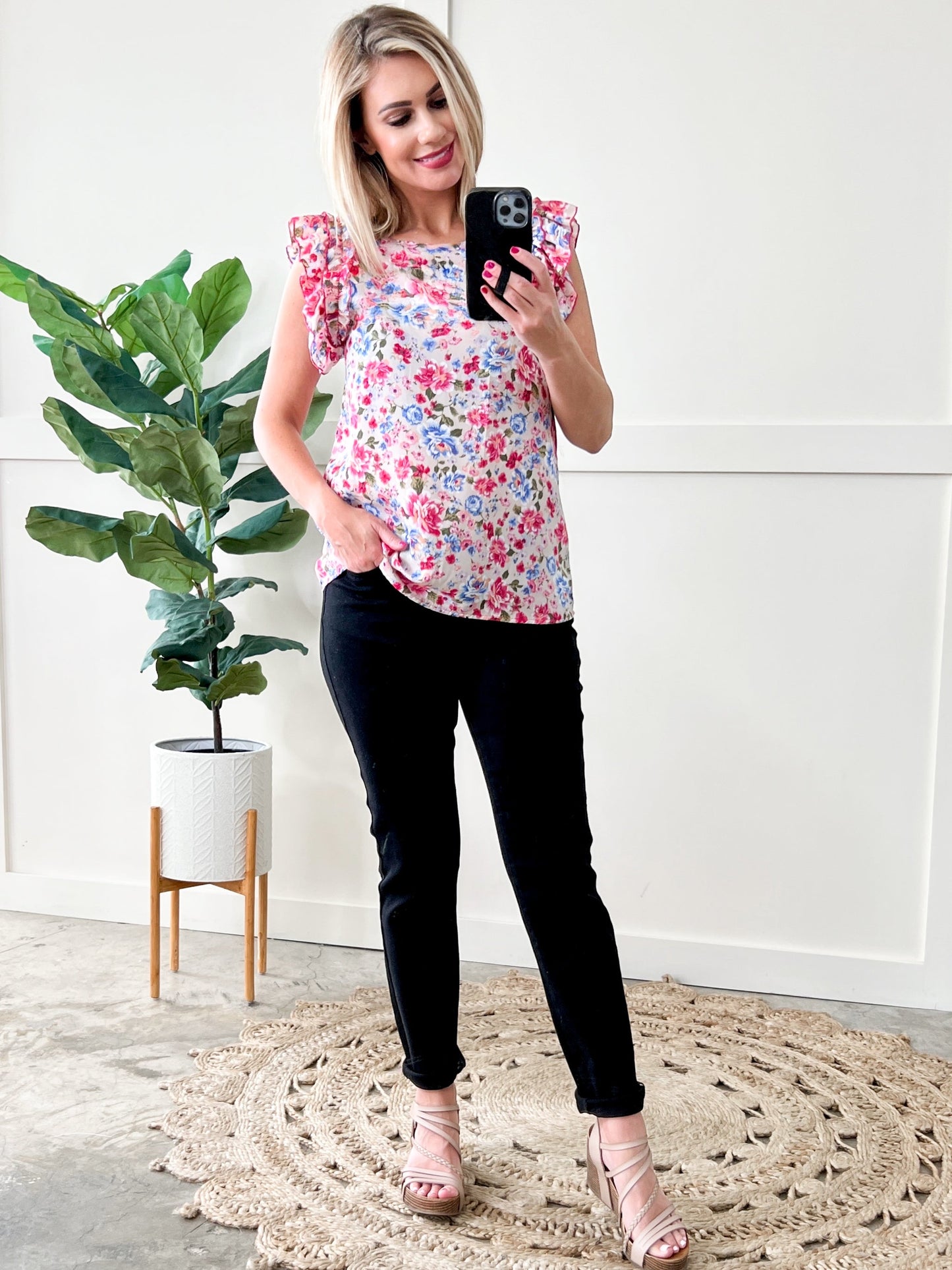 Ruffle Detail Floral Blouse In Pink & Blue