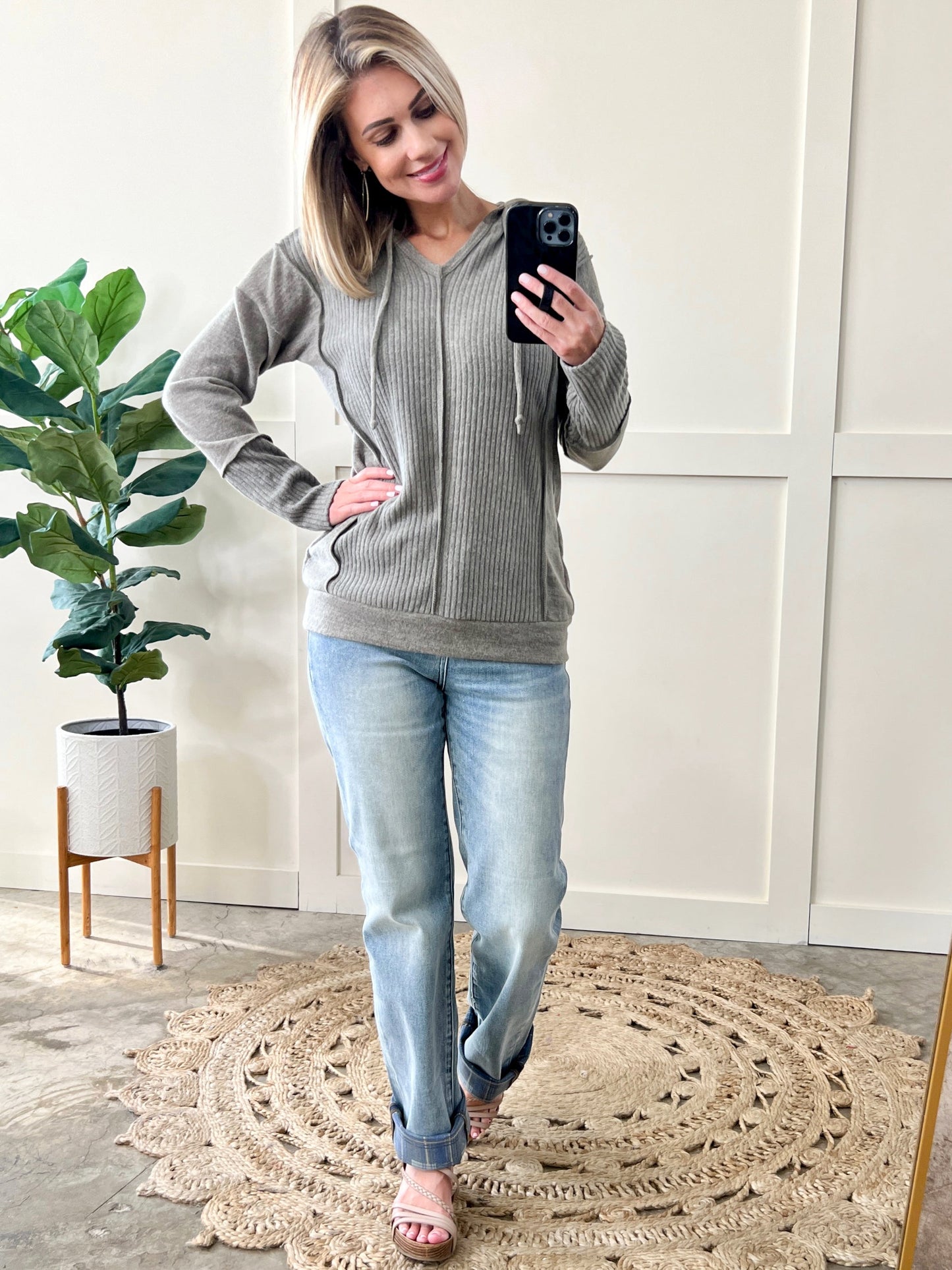 Ultra Soft Long Sleeve Hoodie In Muted Rosemary
