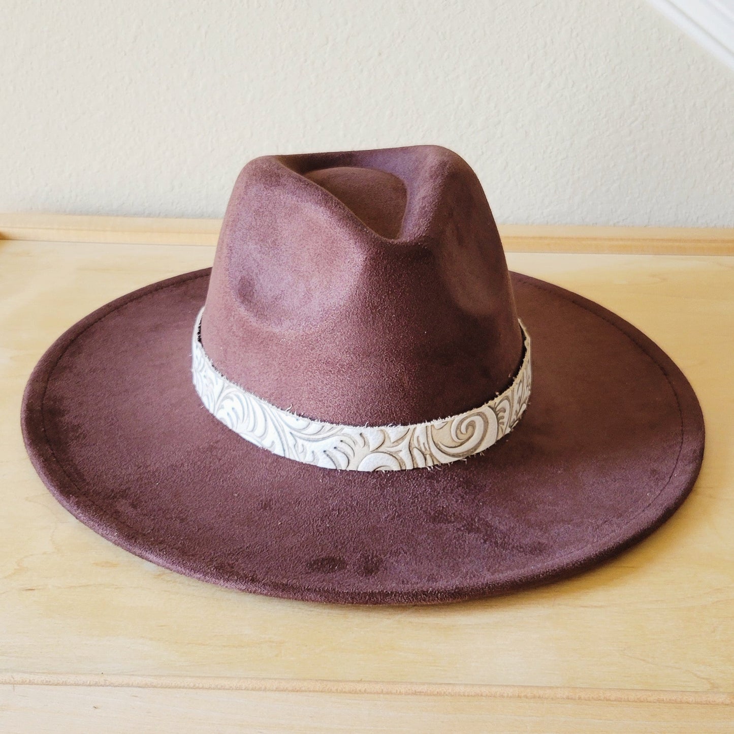Sandy White Floral Embossed Leather Hat Band Only 951cc
