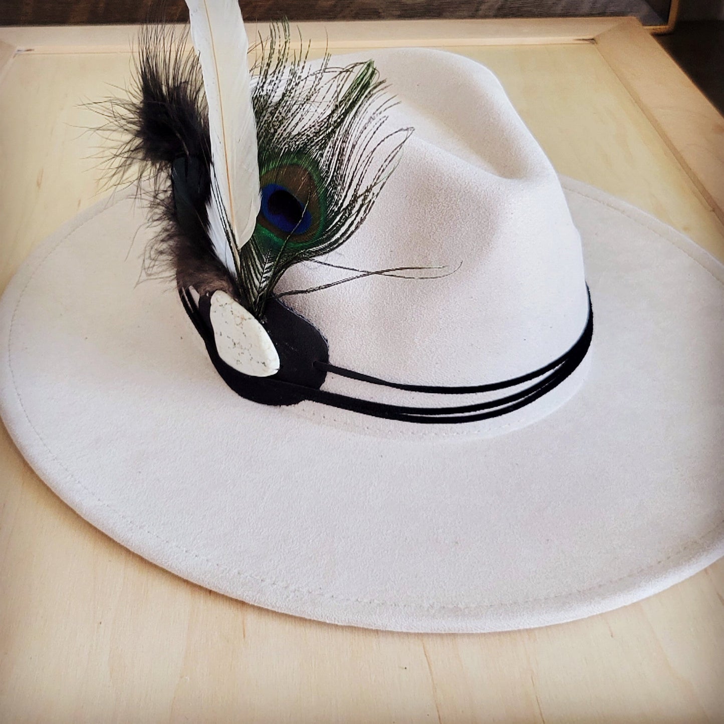 Peacock/White Feather & Turquoise on Leather Hat Band (Band Only) 953f