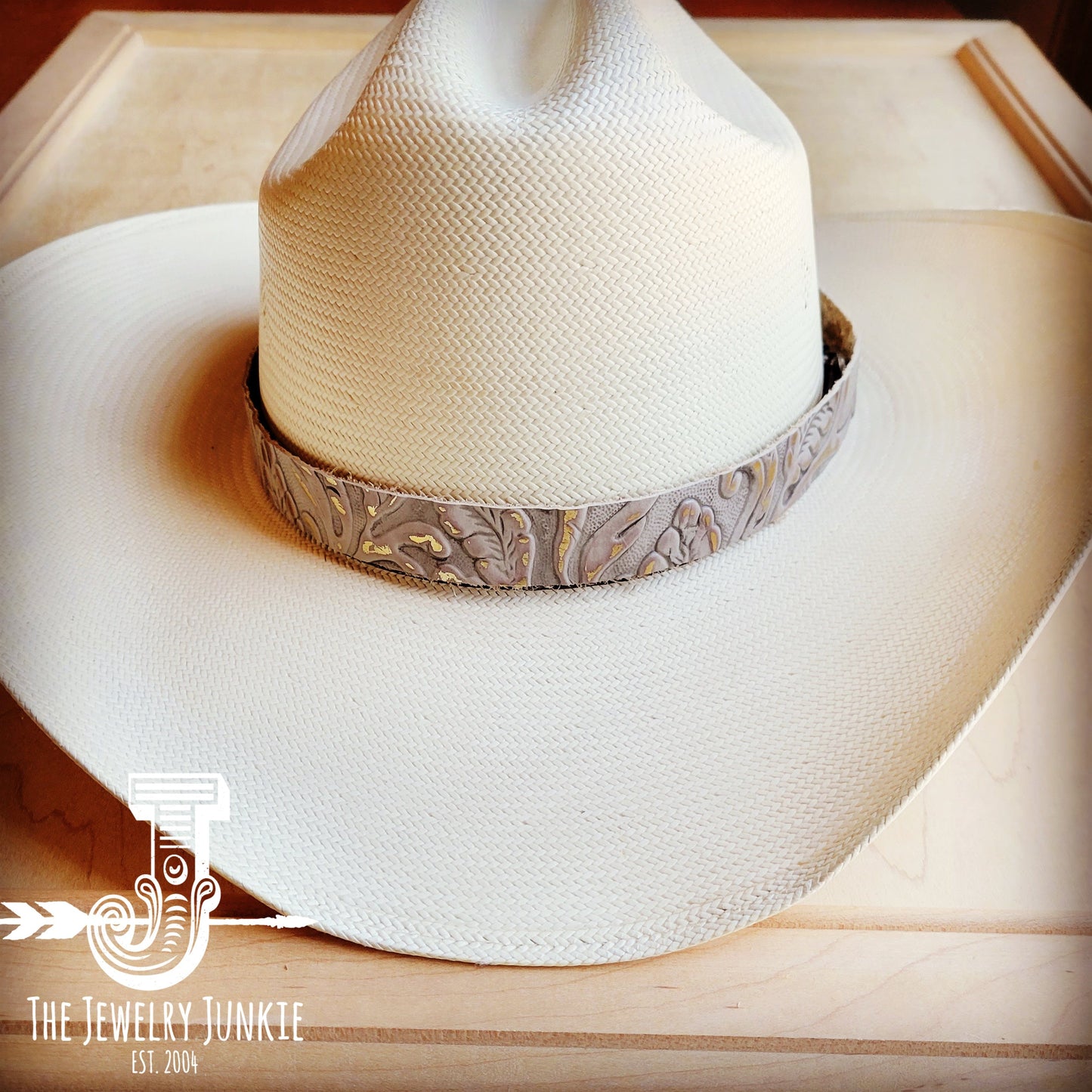 **Gilded Cowboy  Embossed Leather Hat Band Only 950m