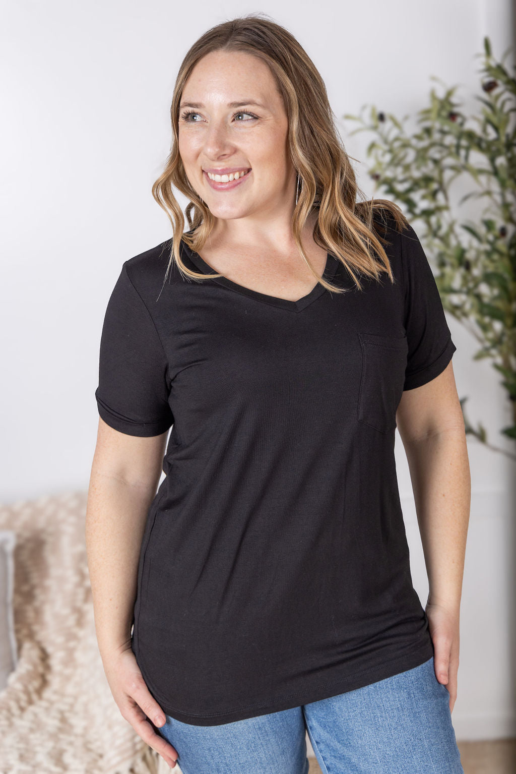 IN STOCK Sophie Pocket Tee - Black