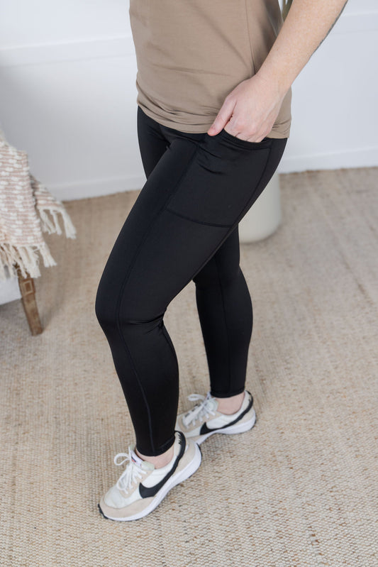 IN STOCK Women's Athleisure Leggings - Black