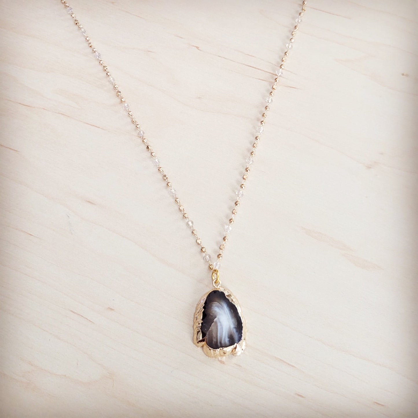 **Gilded Black Agate Necklace 257ma