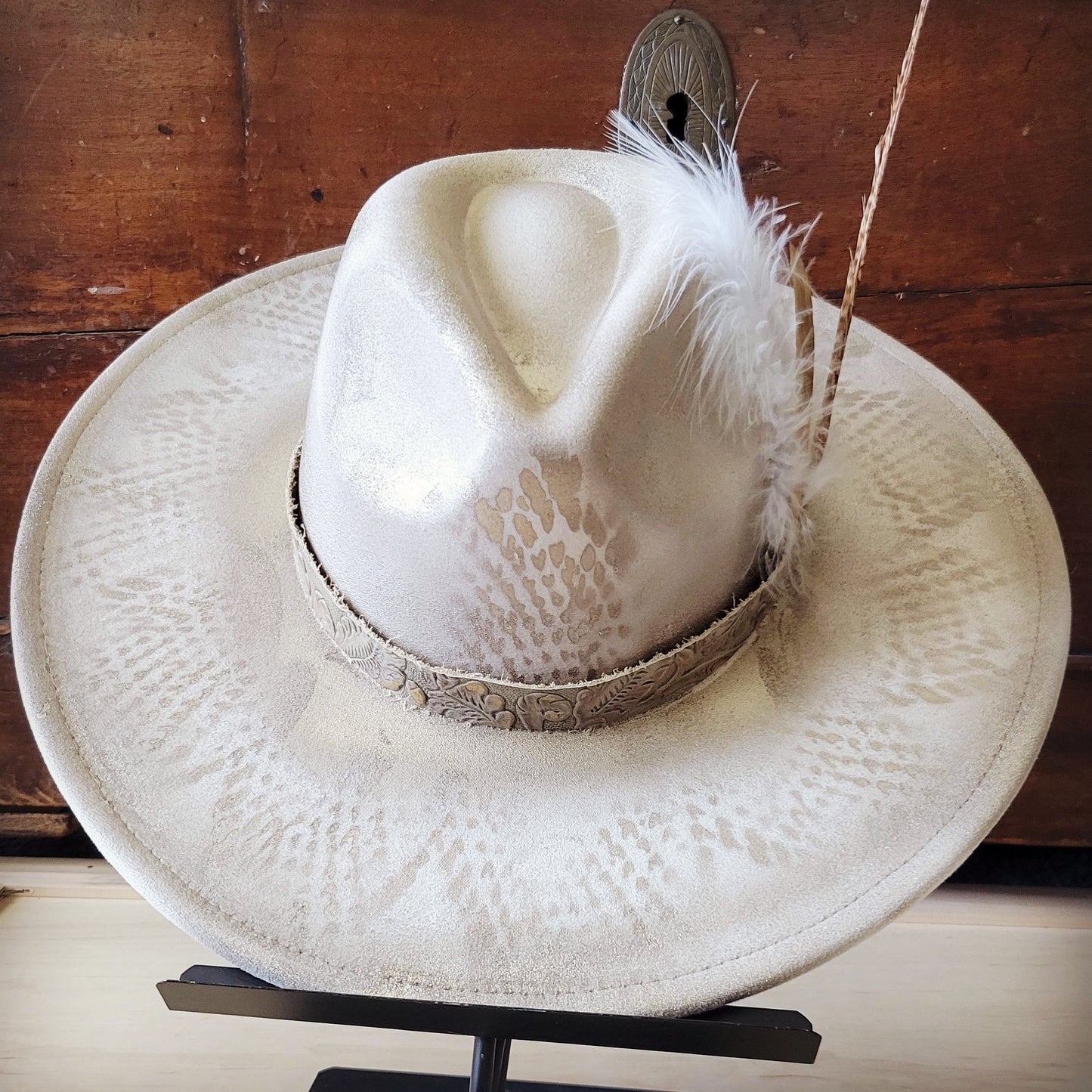 Hand-Painted Python Boho Western Cowgirl Hat & Band-Gold 987e