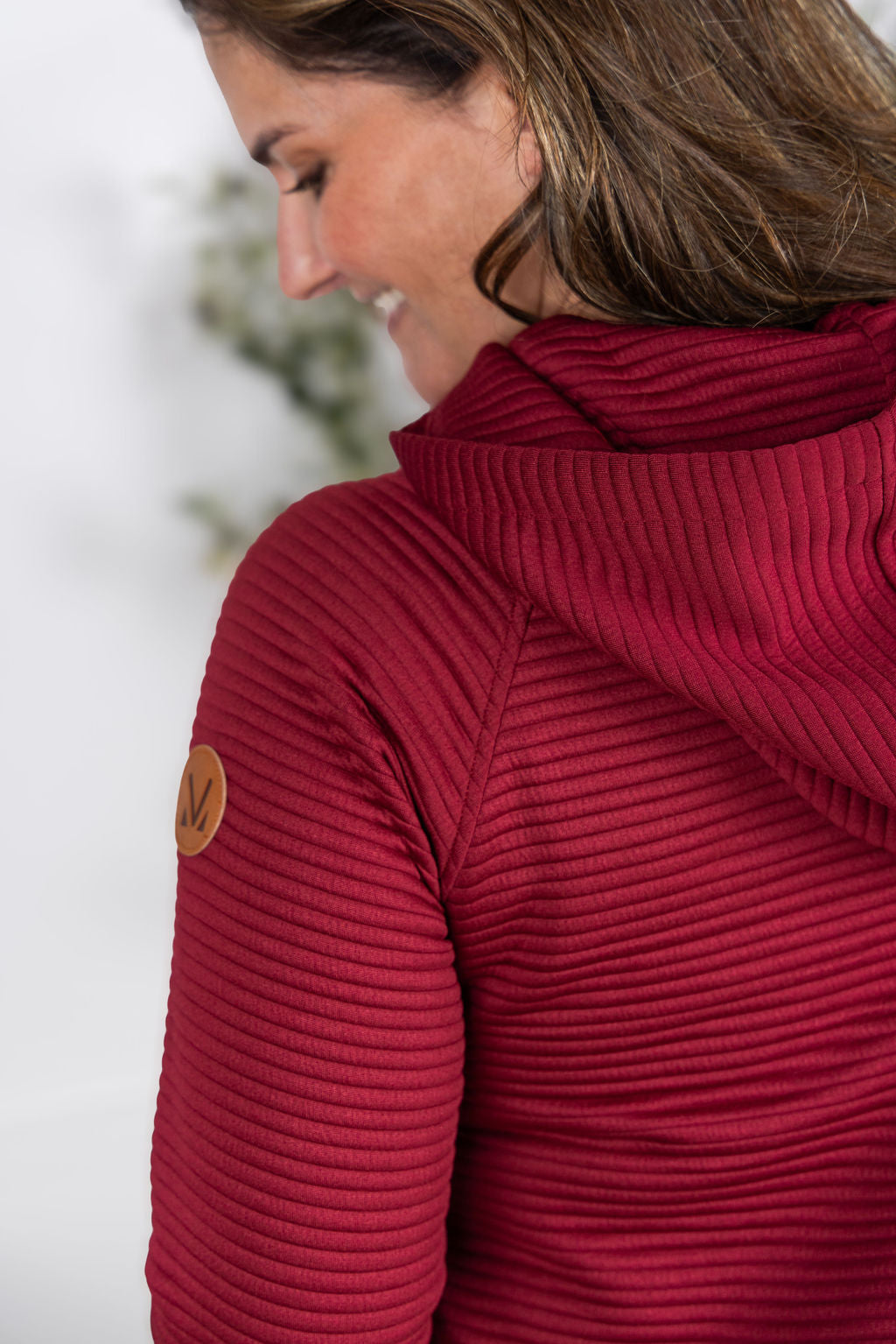 IN STOCK Tatum Textured Pullover Hoodie - Burgundy FINAL SALE