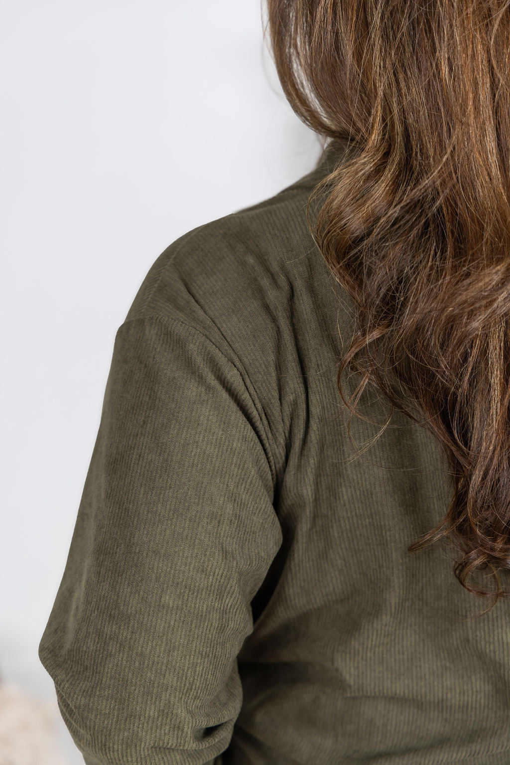 IN STOCK Lightweight Corduroy Button Down - Olive FINAL SALE