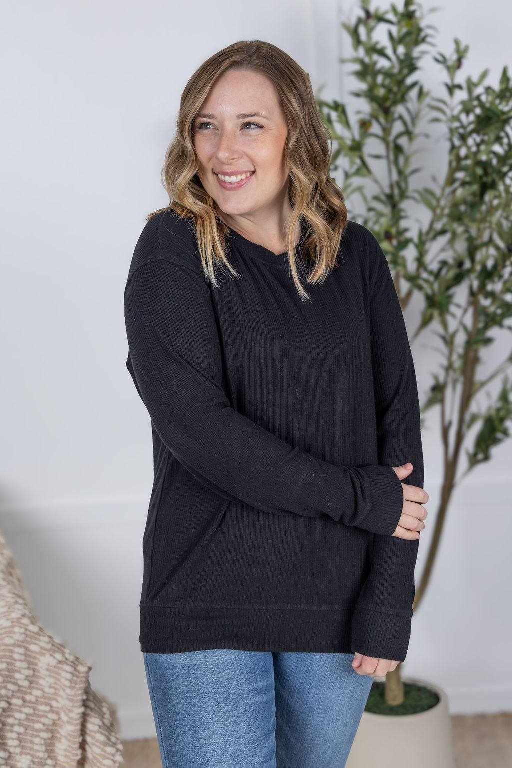 IN STOCK Corrine Ribbed Pullover Top - Black