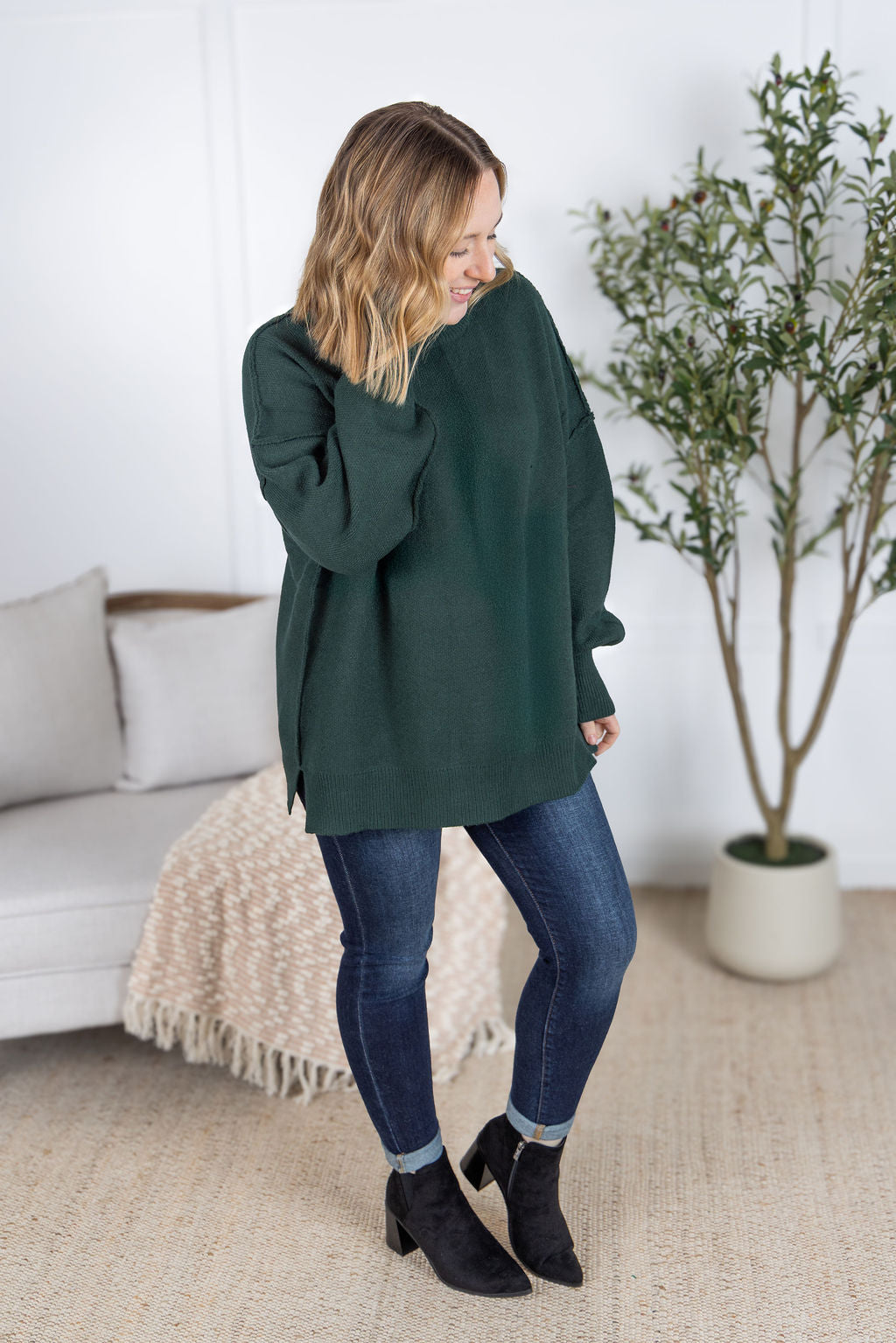 IN STOCK Aurora Cozy Sweater - Hunter Green FINAL SALE