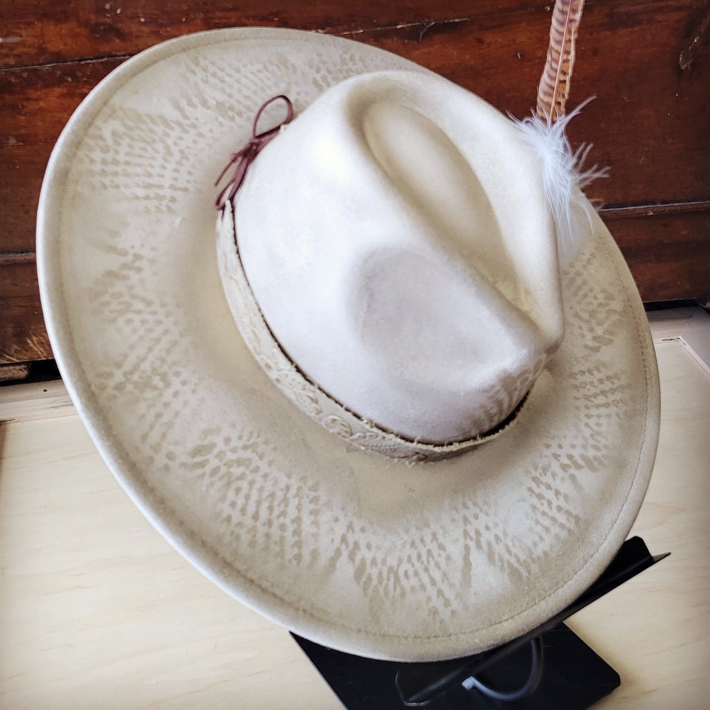 Hand-Painted Python Boho Western Cowgirl Hat & Band-Gold 987e