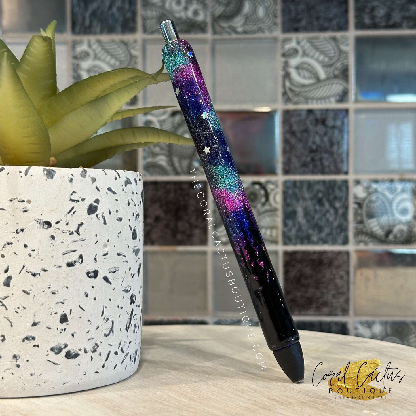 Custom Pen - Colorful Northern Lights