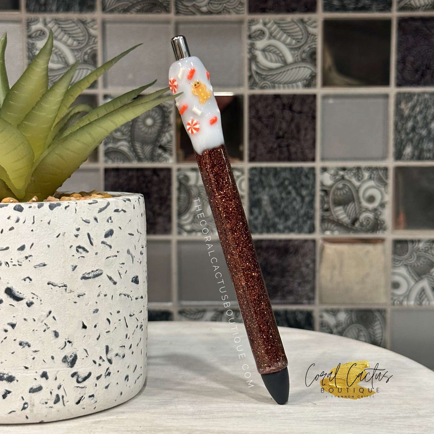 Custom Pen - Christmas Gingerbread Drip