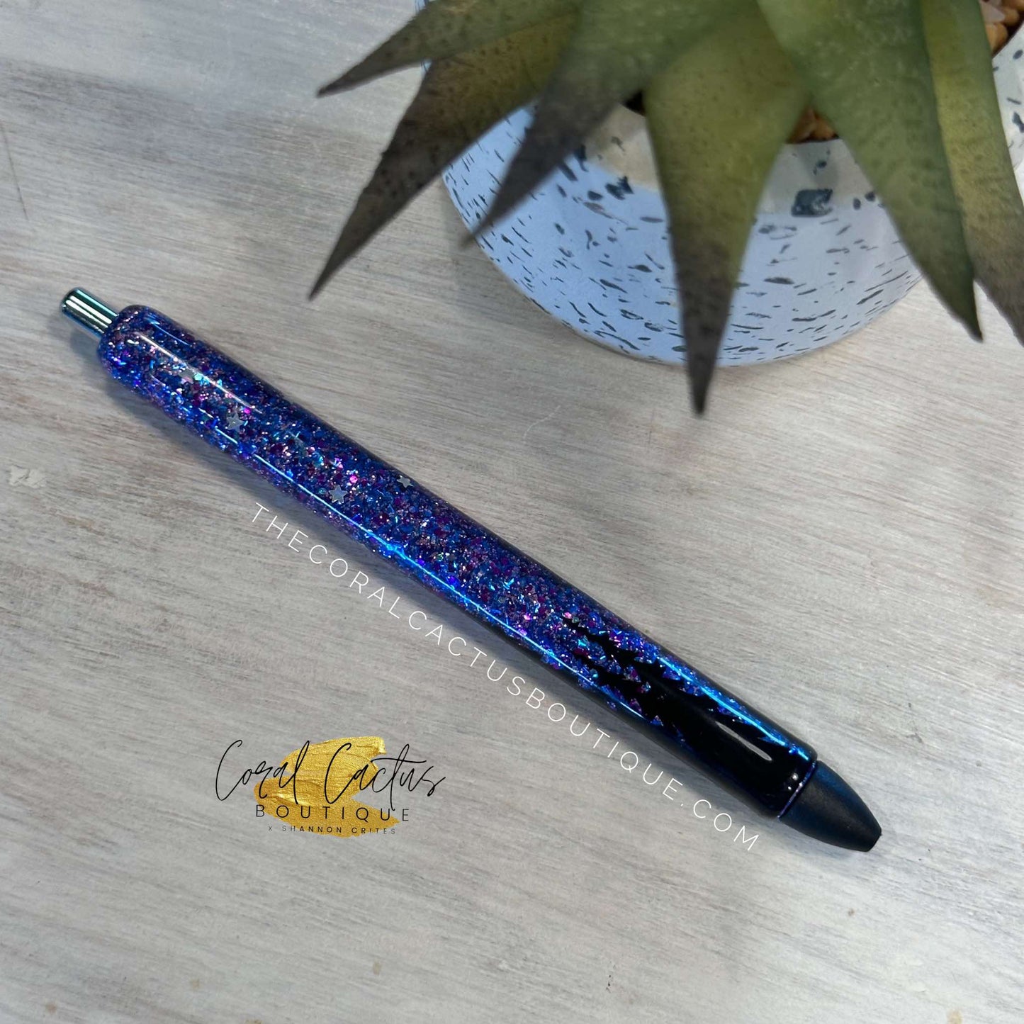 Custom Pen - Dark Northern Lights