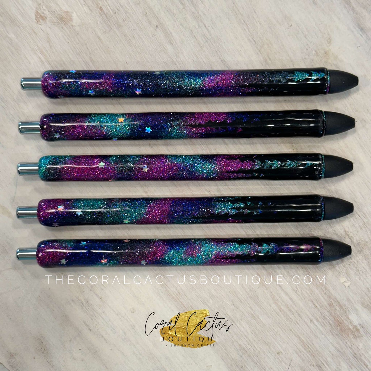 Custom Pen - Colorful Northern Lights