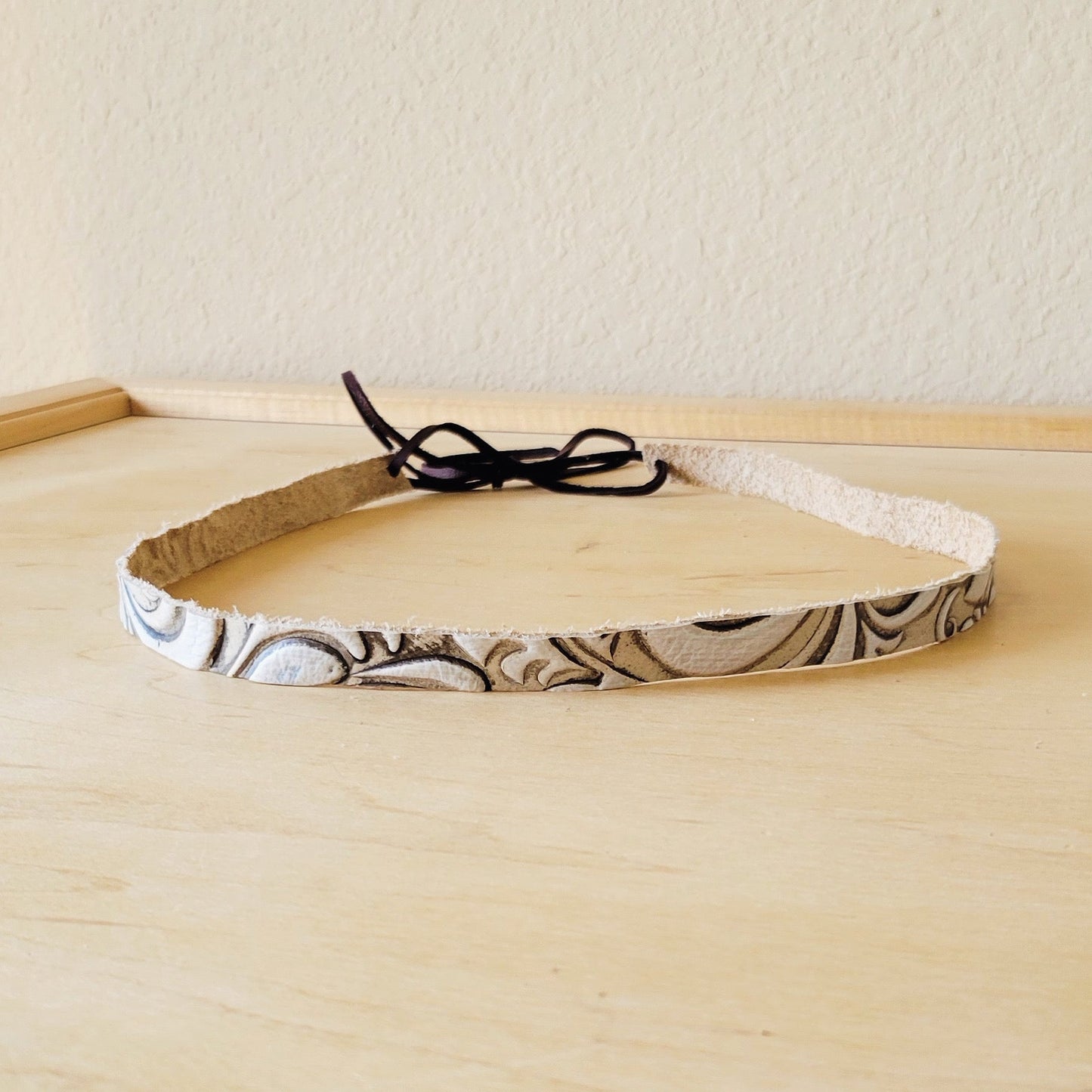 Sandy White Floral Embossed Leather Hat Band Only 951cc