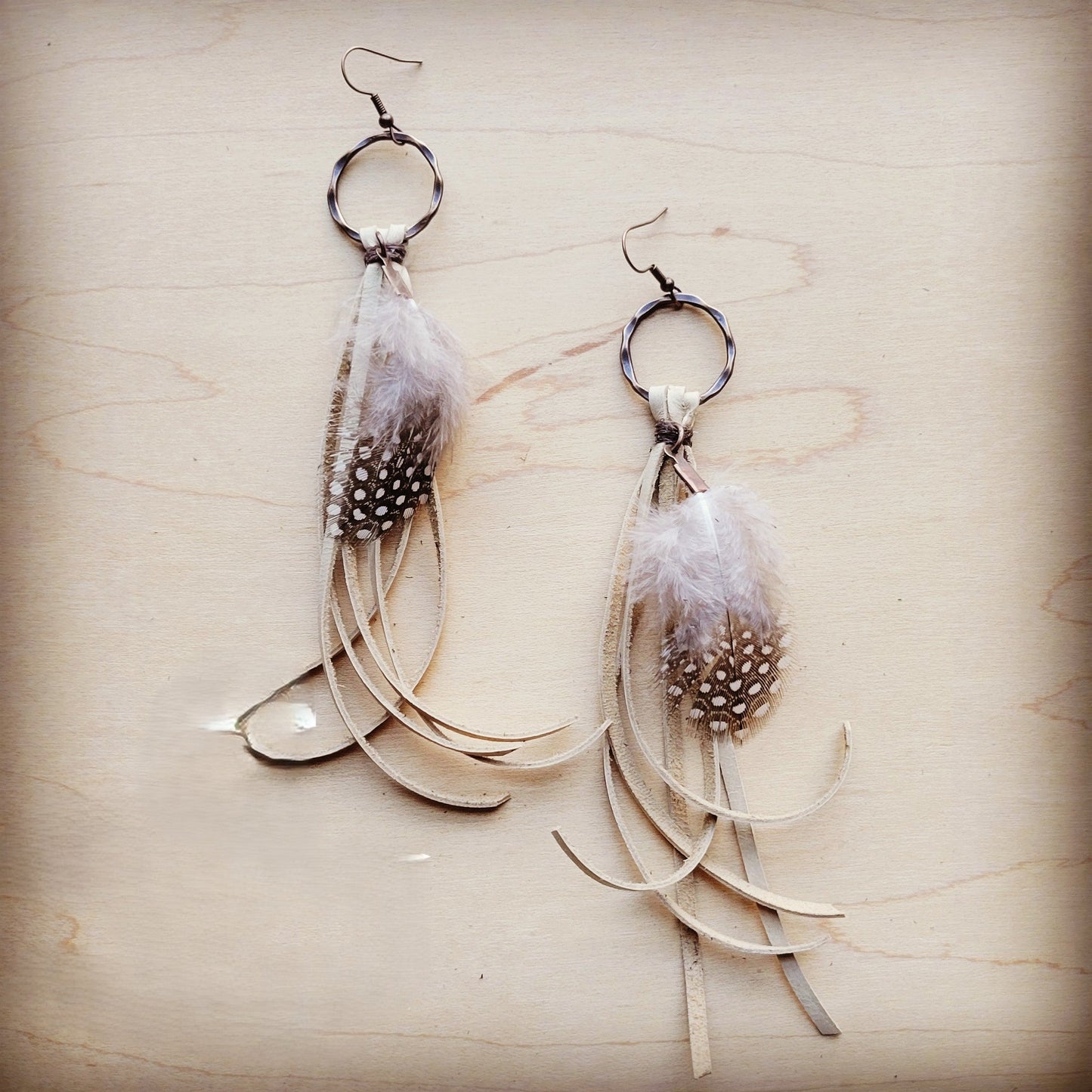Boho Bone Deer Skin Leather Tassel Earring-Black & White Feather 217d