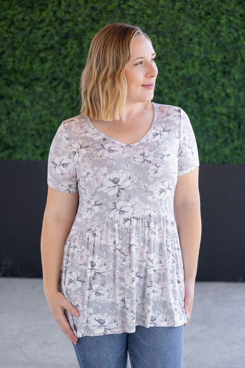 IN STOCK Sarah Ruffle Short Sleeve - Vintage Grey Floral