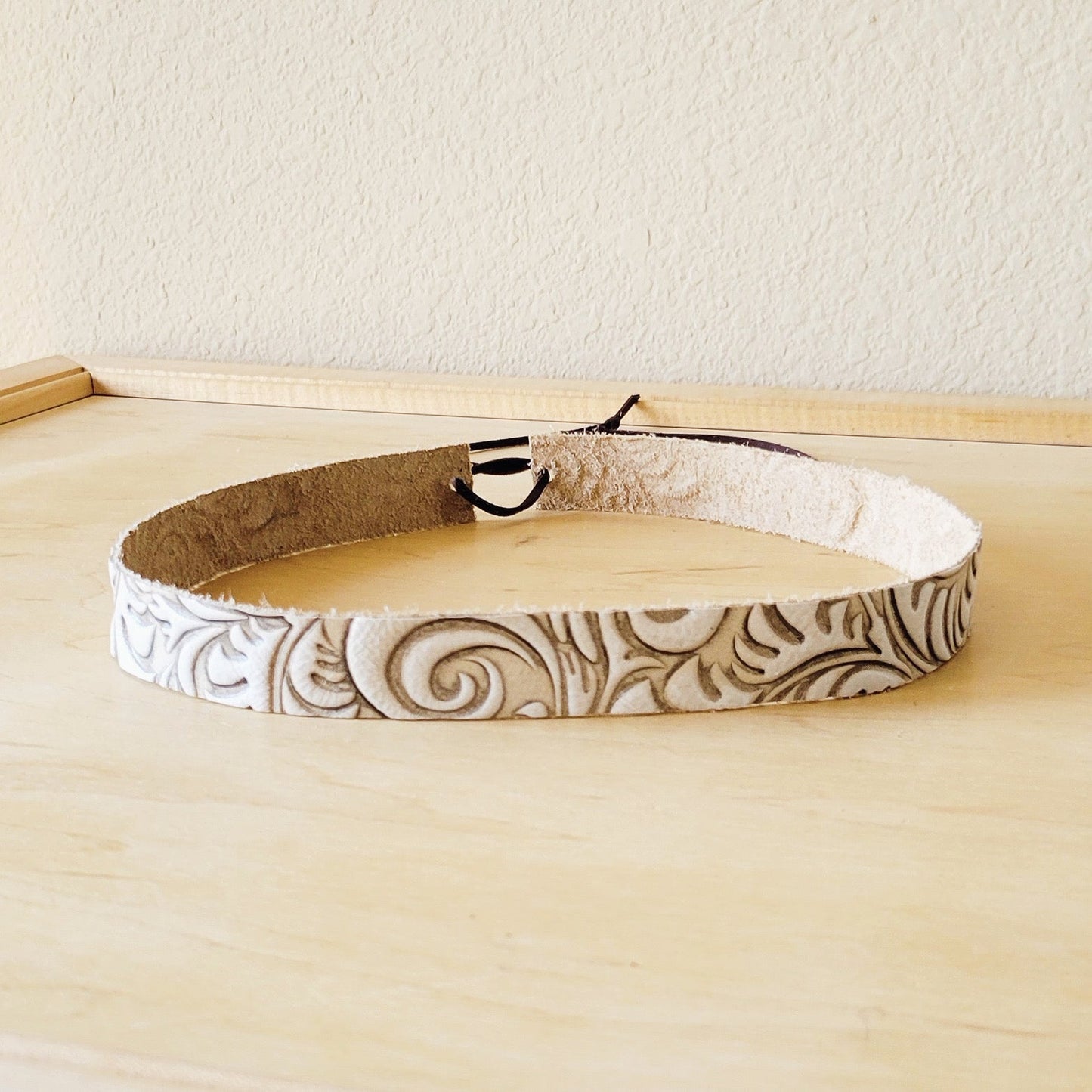 Sandy White Floral Embossed Leather Hat Band Only 951cc