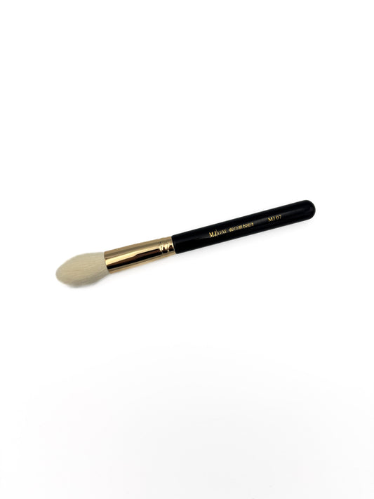 MJ 07 Luxe Artisan Tapered Slim Powder Brush