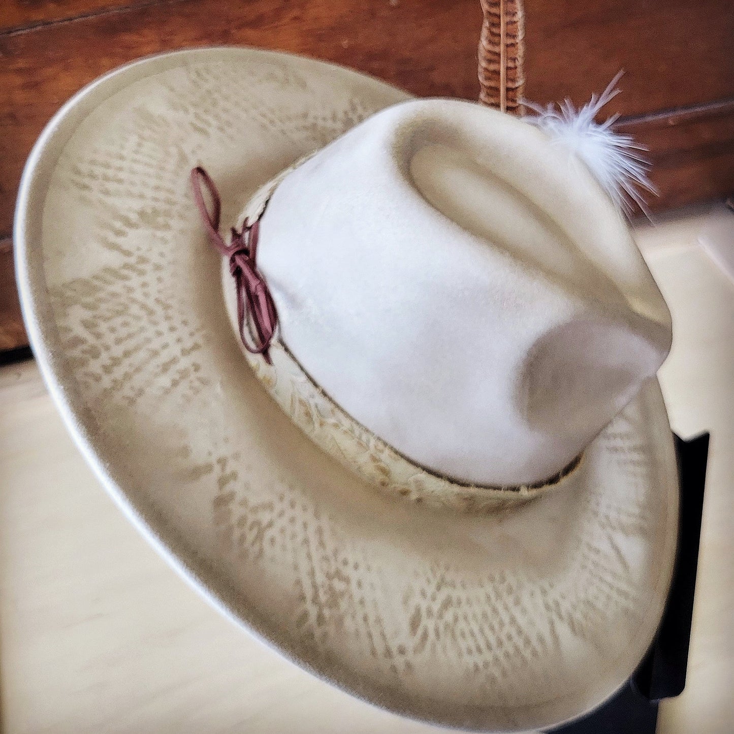 Hand-Painted Python Boho Western Cowgirl Hat & Band-Gold 987e