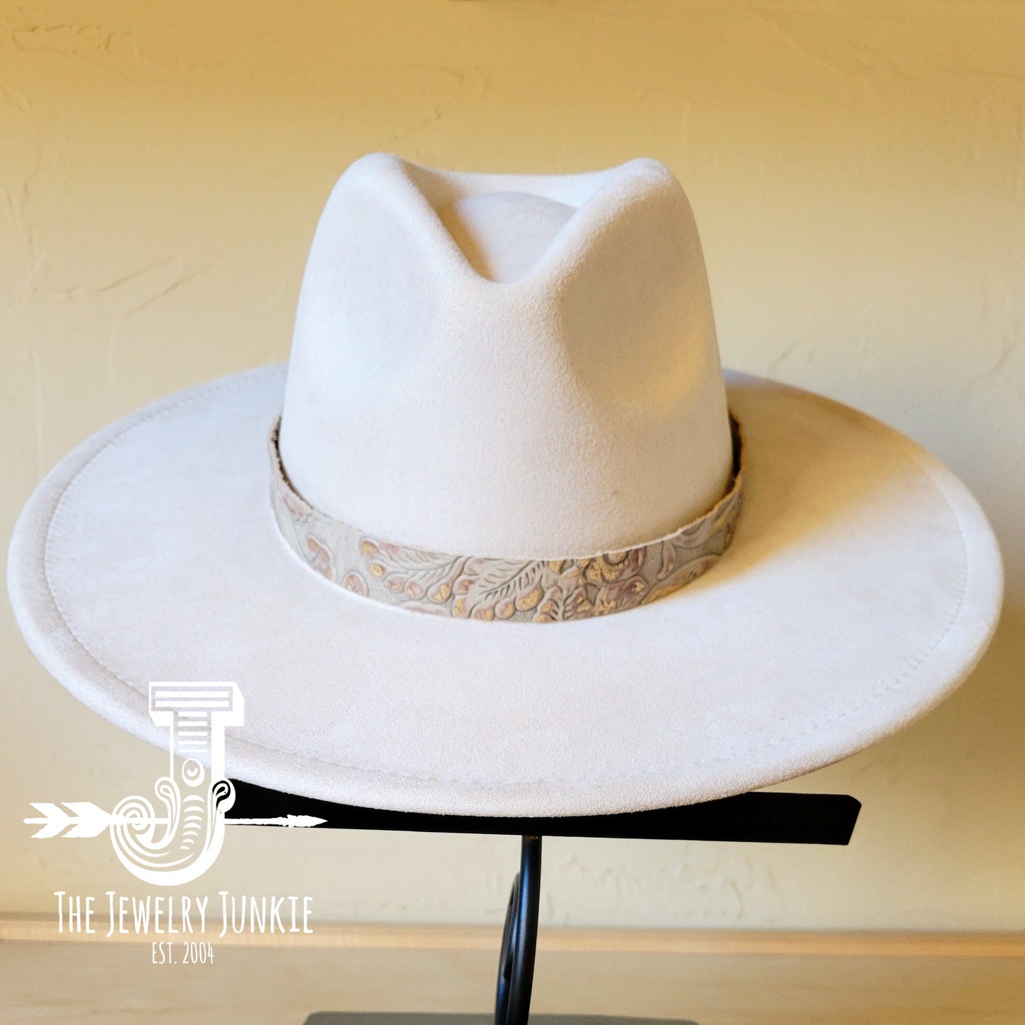 **Gilded Cowboy  Embossed Leather Hat Band Only 950m