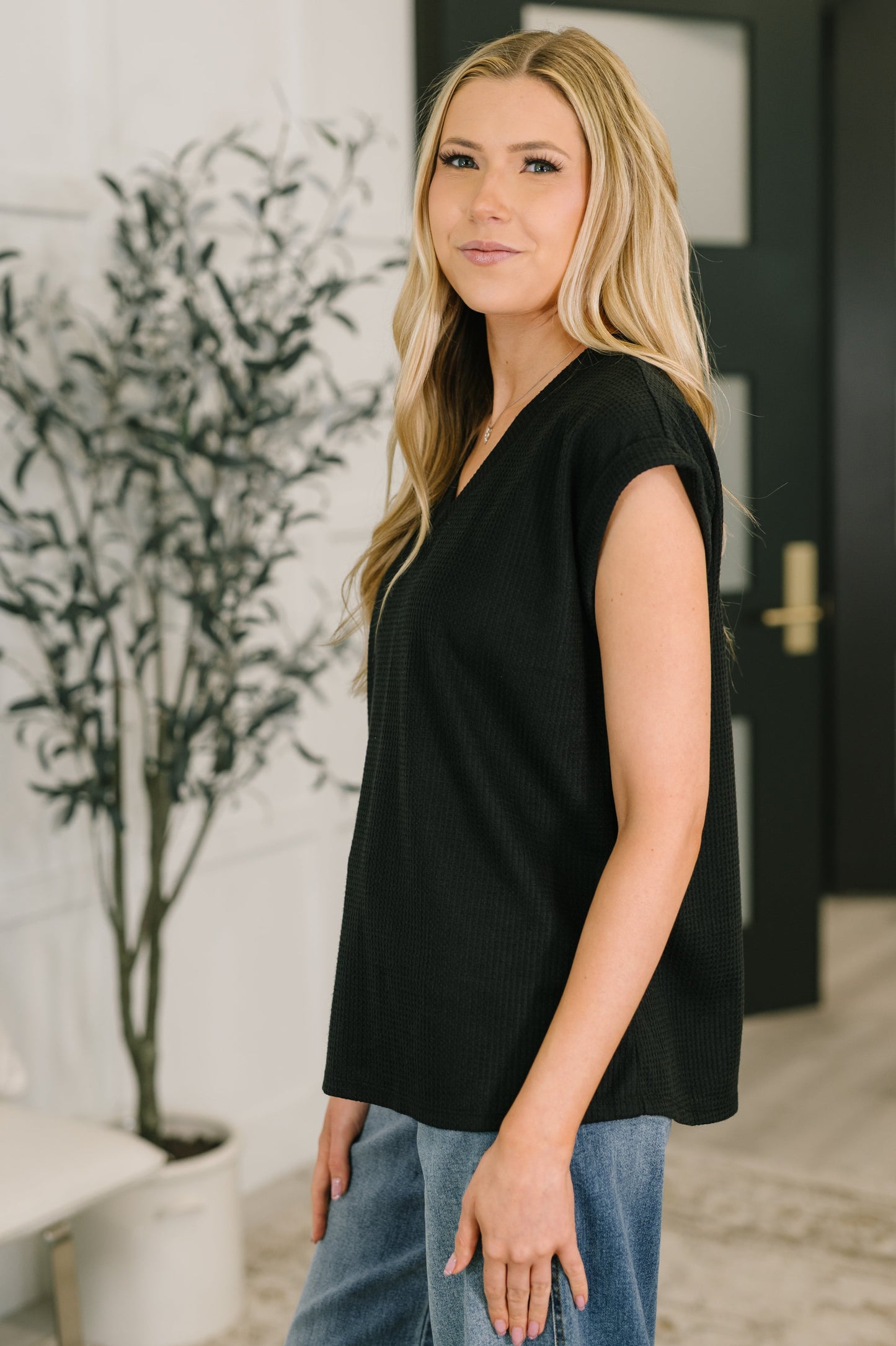 Classic Timeless V-Neck Tee in Black