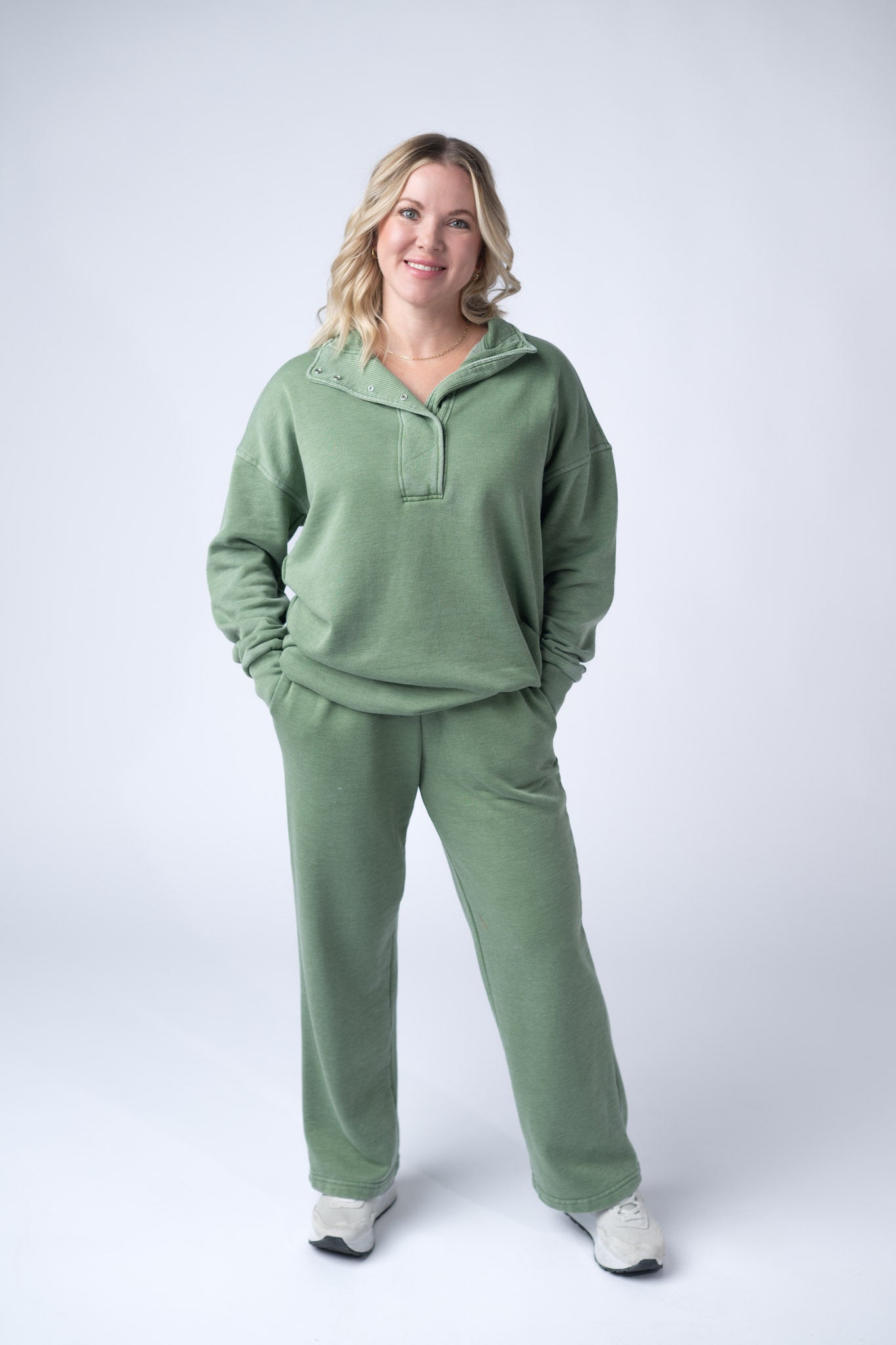 IN STOCK Jesse Vintage Wash Snap Pullover - Olive FINAL SALE