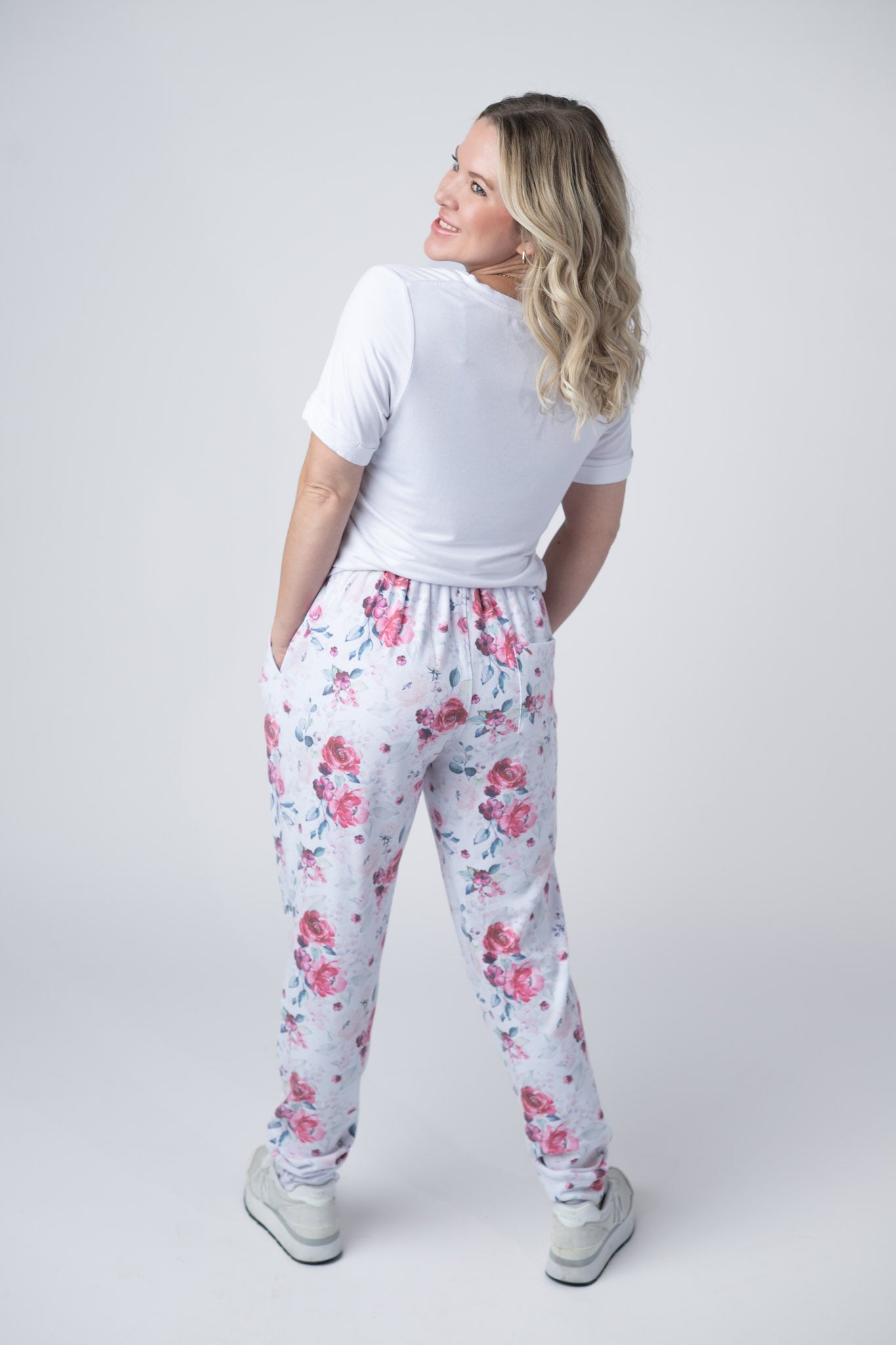 IN STOCK Classic Joggers - Pink Bloom