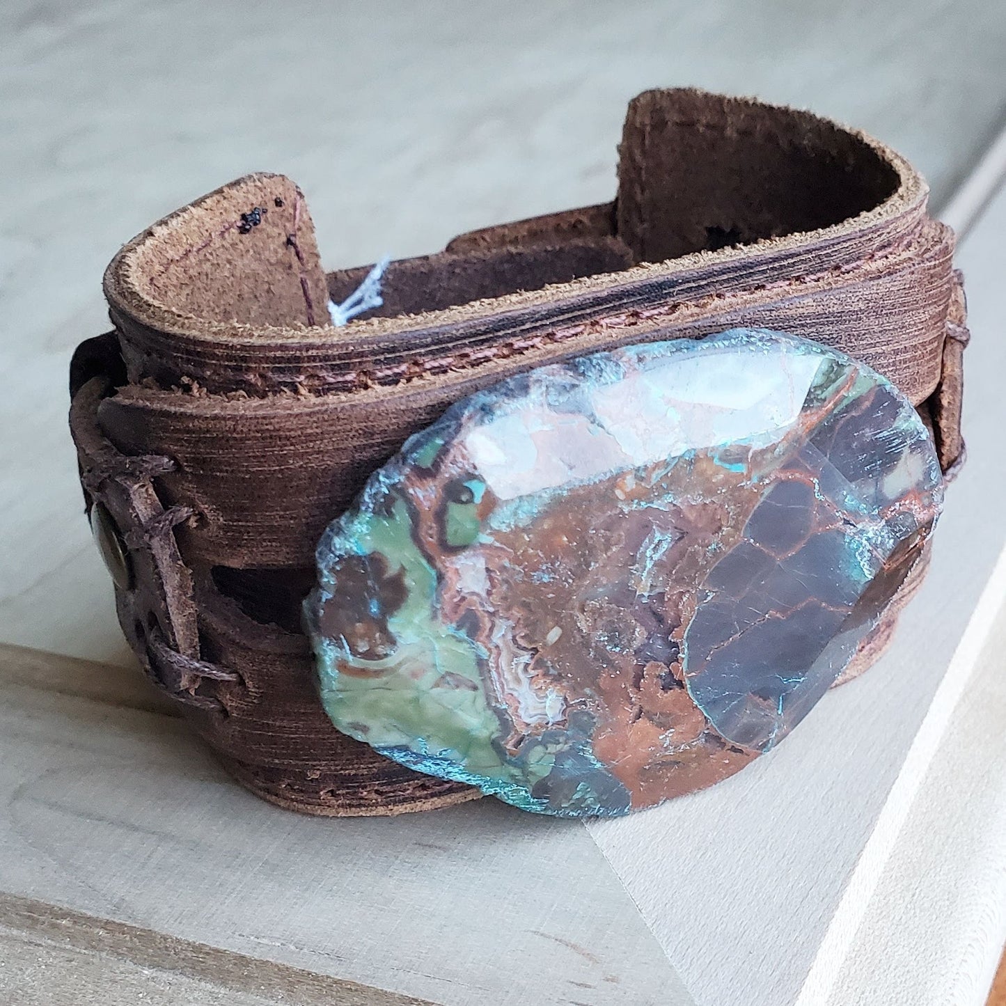 **Genuine Leather Wide Cuff Bracelet w/ Ocean Agate Slab 004C