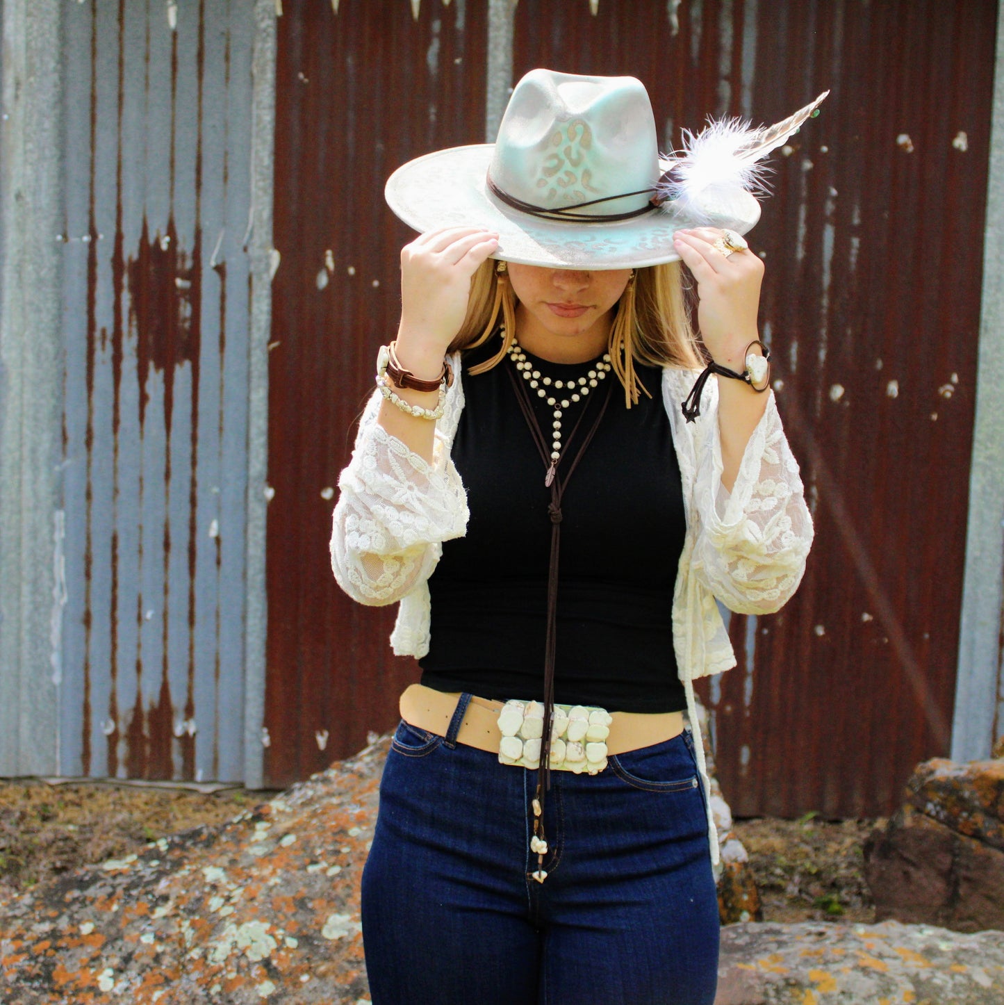 Double Strand Lariat White Turquoise Necklace w/ Copper Feather 259q