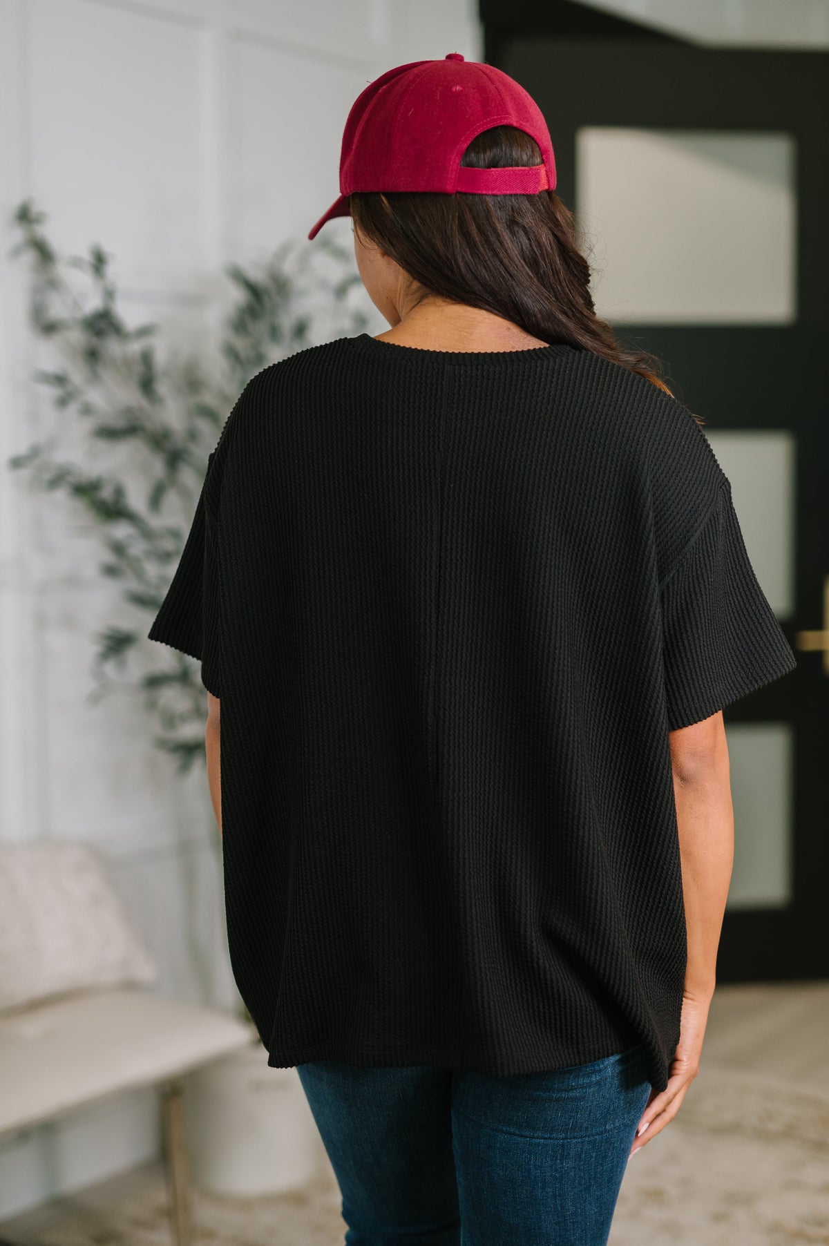 Not That complicated Textured Boxy Tee in Black