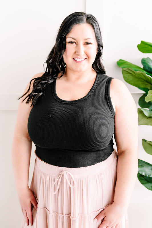 Sleeveless Half Shirt In Black