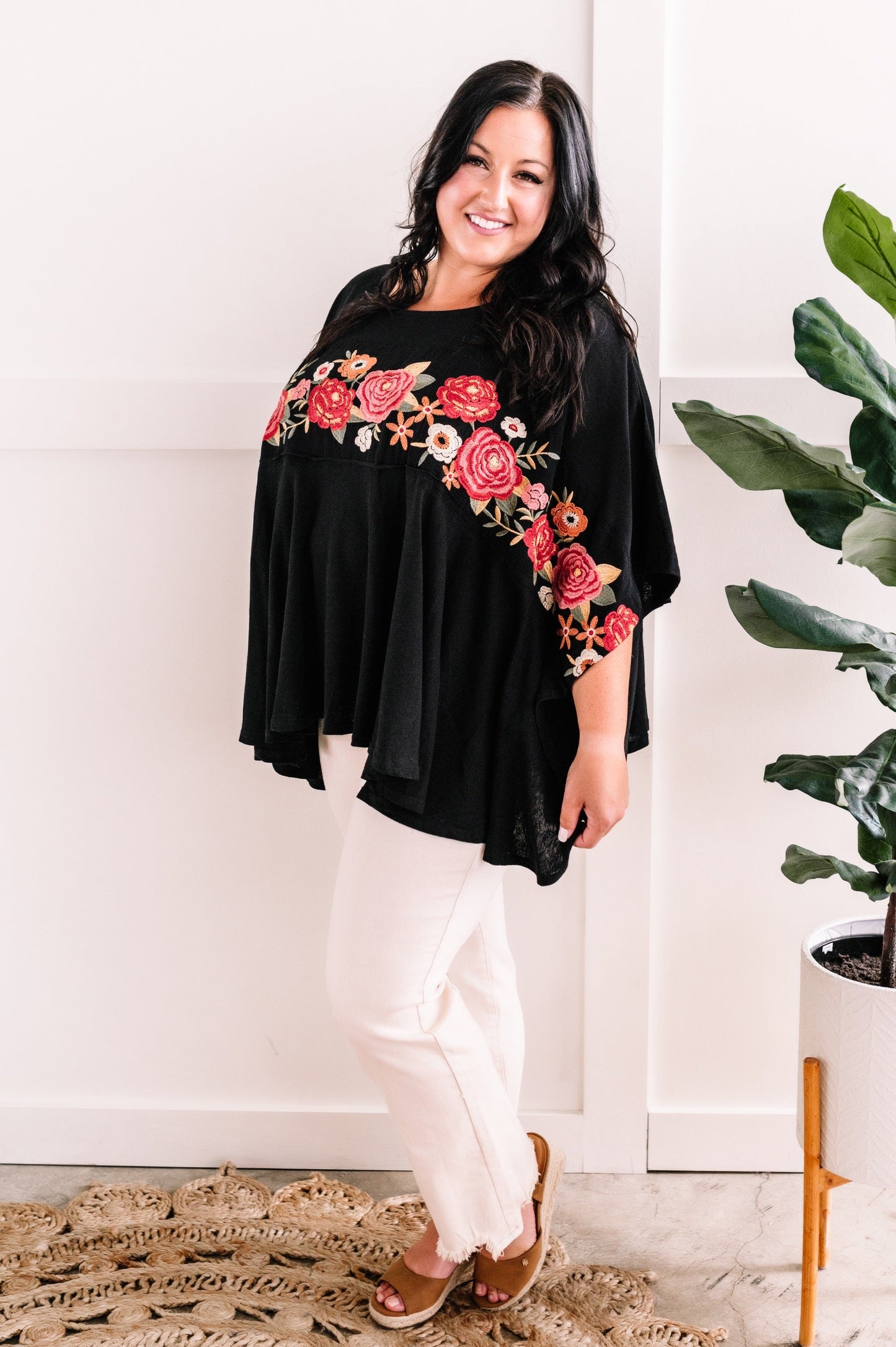 Savanna Jane Bold Embroidered Top In Black Dahlia