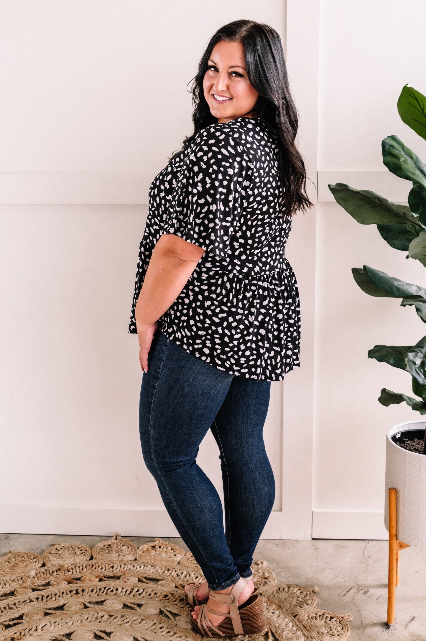 Stretchy Animal Print Babydoll Top In Black & White