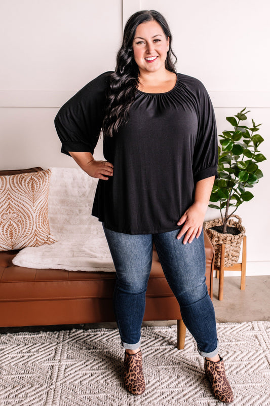 Tiny Bubbles Flowy Top In Black Cat